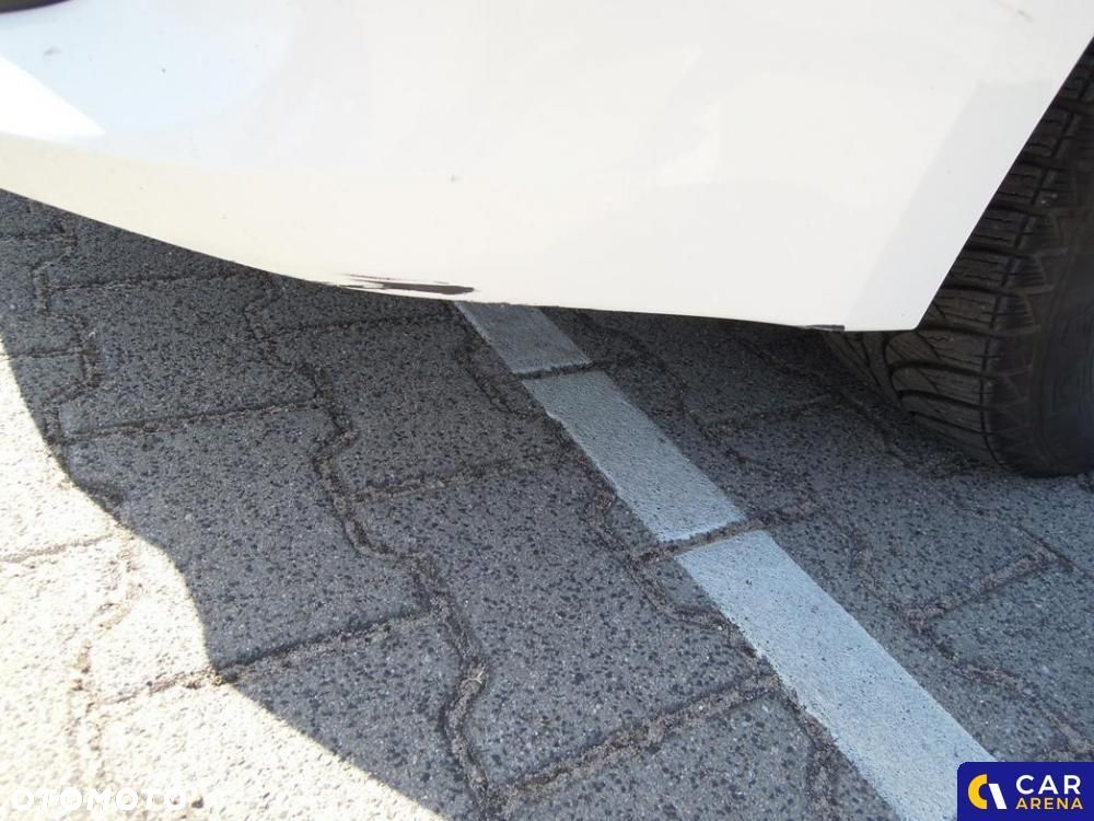 Toyota Corolla 1.2 T Active - 30