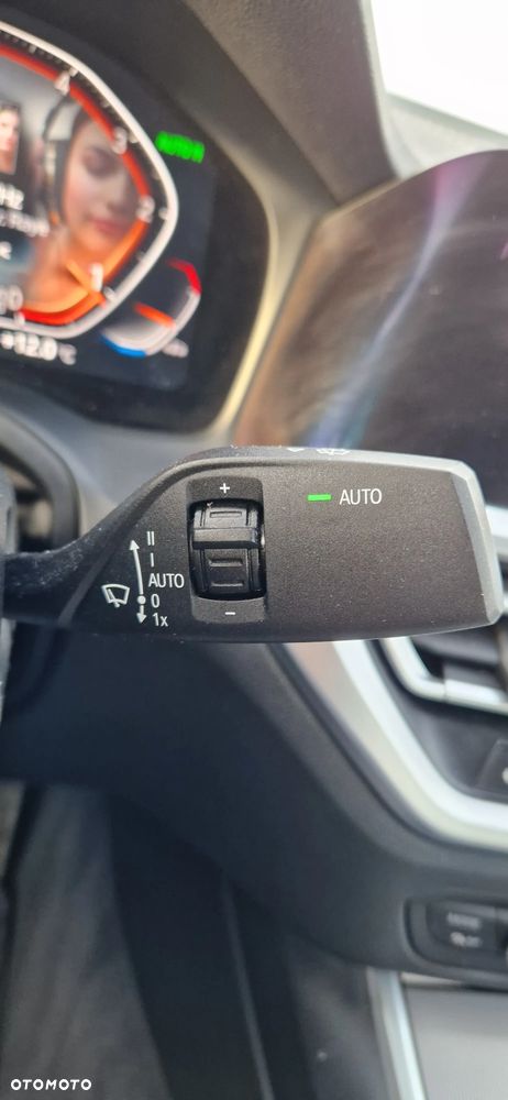 BMW Seria 3 320d xDrive Luxury Line - 21