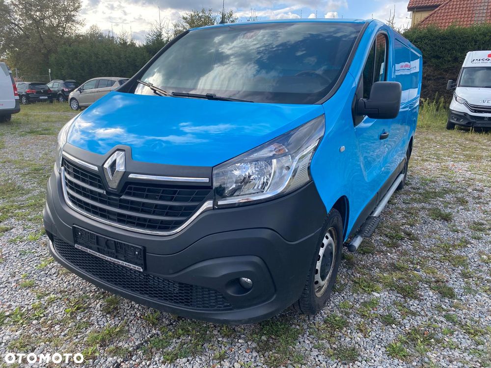 Renault Trafic - 2