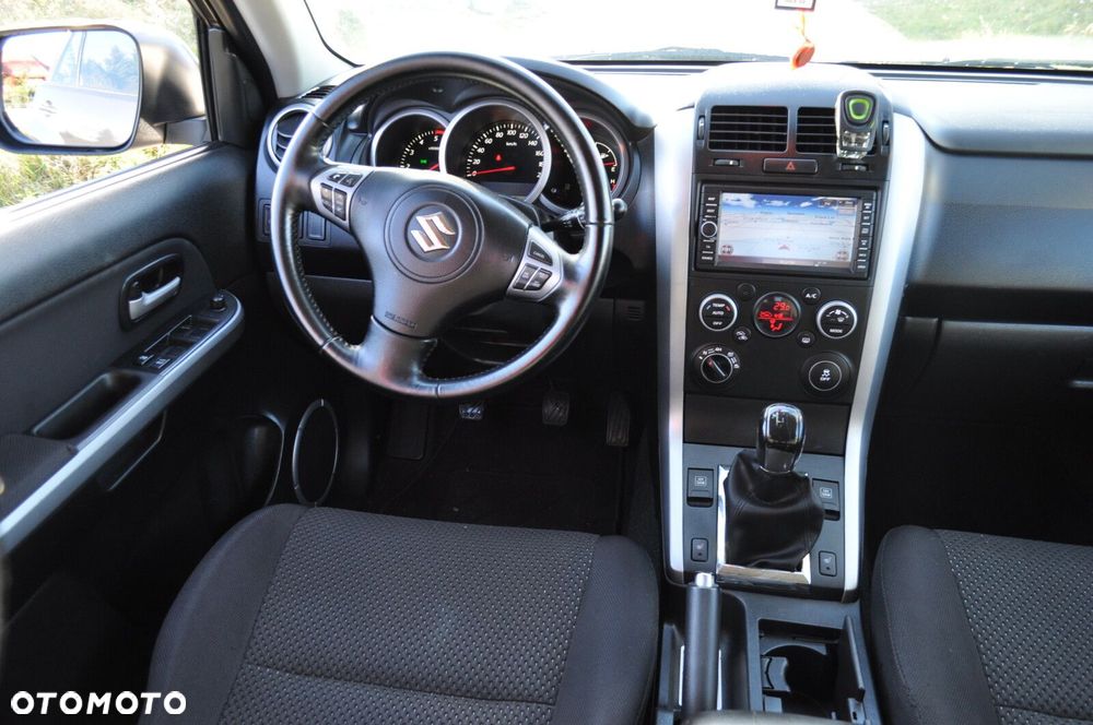 Suzuki Grand Vitara - 10