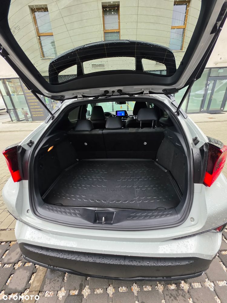 Toyota C-HR 2.0 Hybrid GR Sport - 12