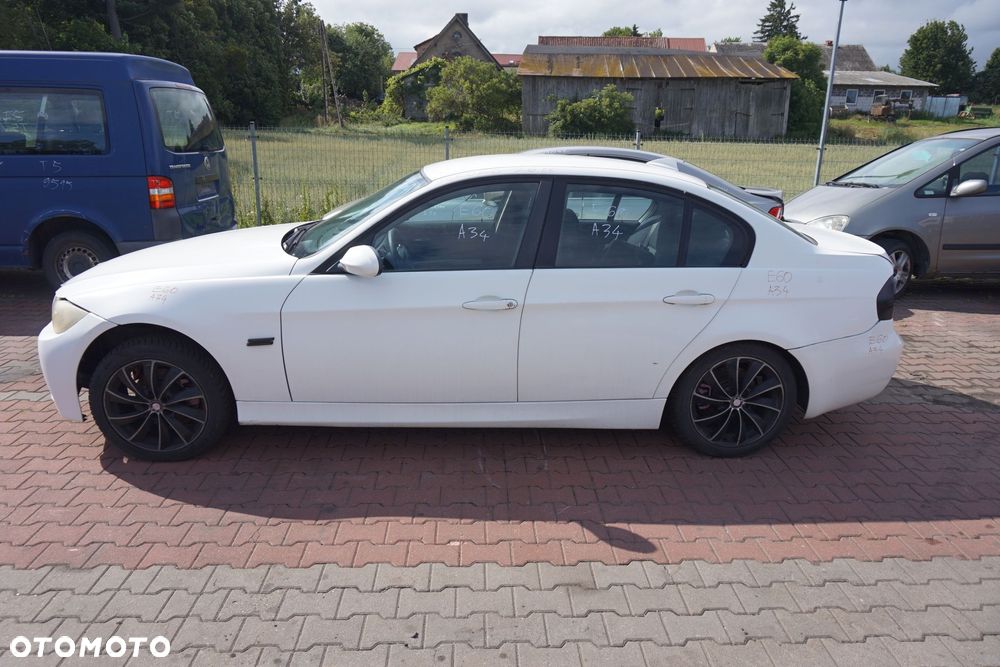 BMW 3 E90 SEDAN 2005 A34 2.0 16V N46B20B 150KM GS6-17BG BIAŁY na części - 2