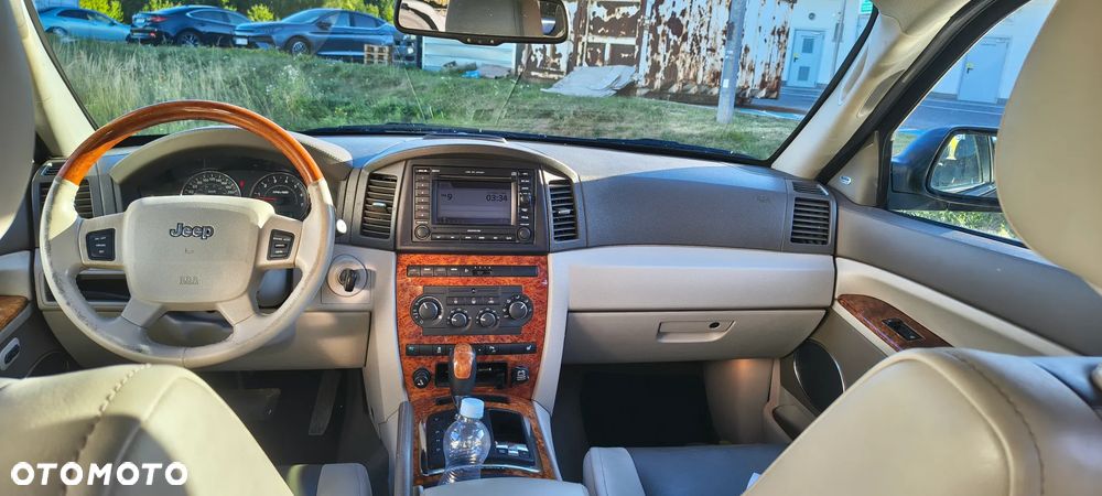 Jeep Grand Cherokee 5.7 V8 Overland - 16