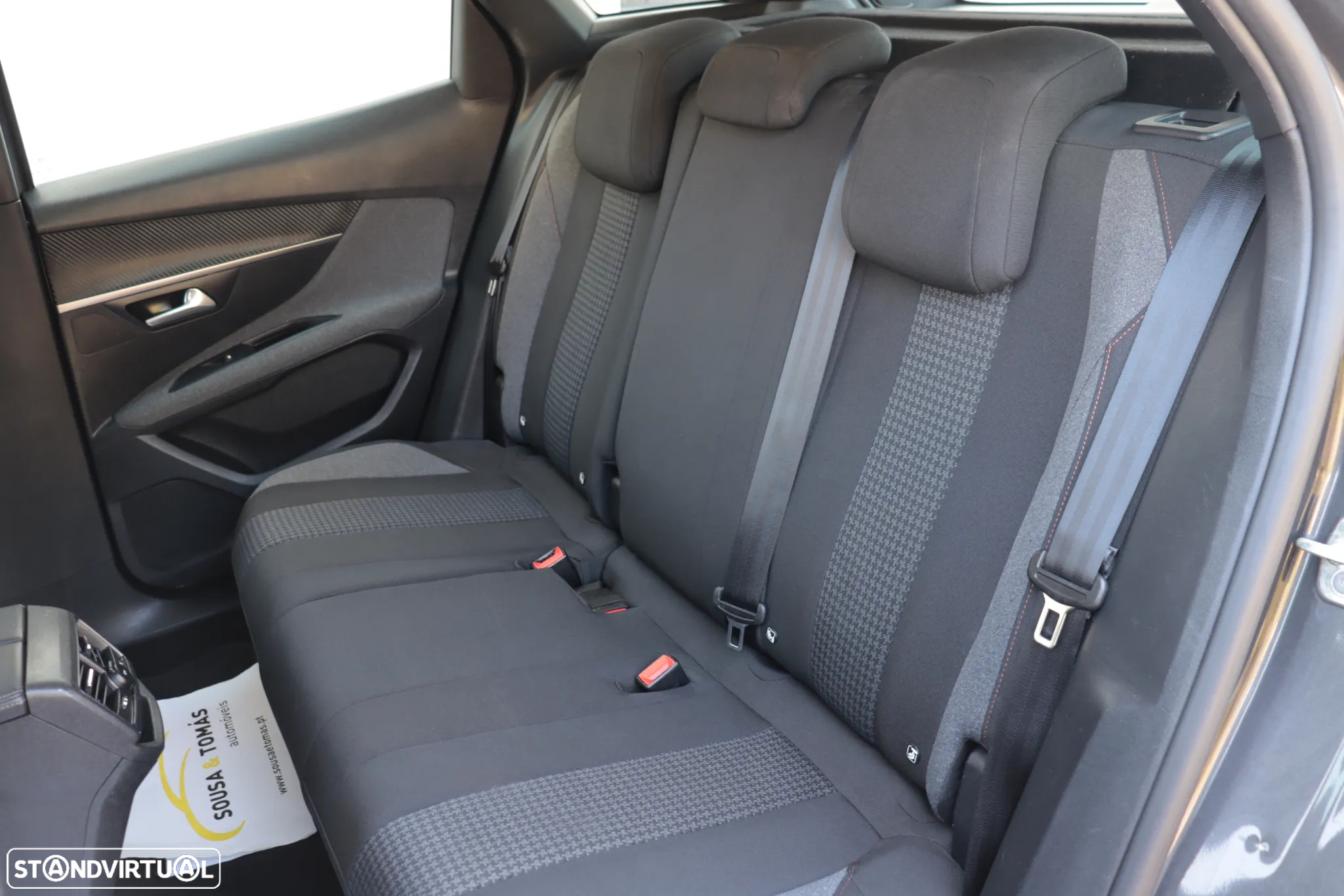 Peugeot 3008 PureTech 130 Stop & Start GPF EAT8 Active - 16