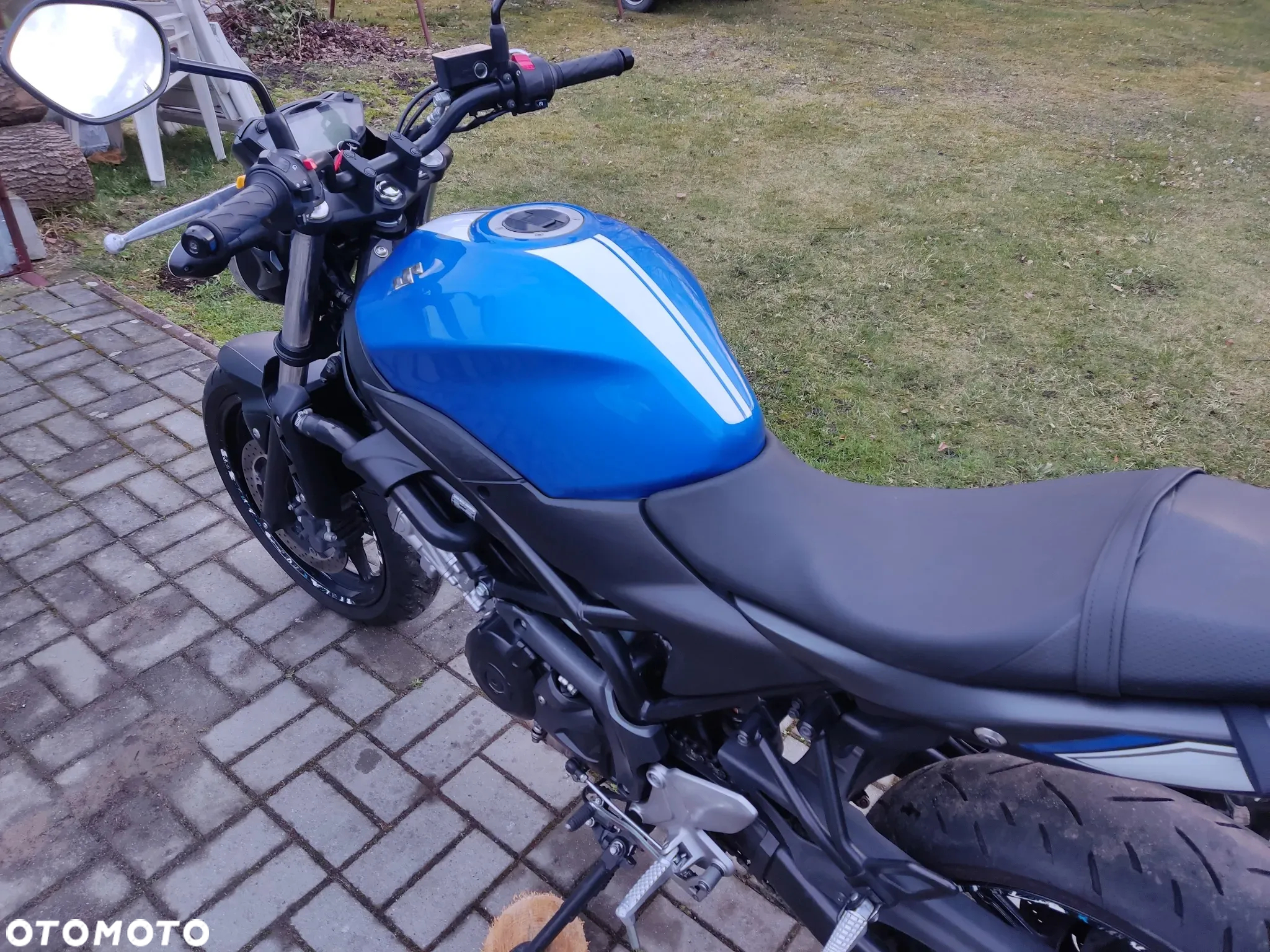 Suzuki SV - 4