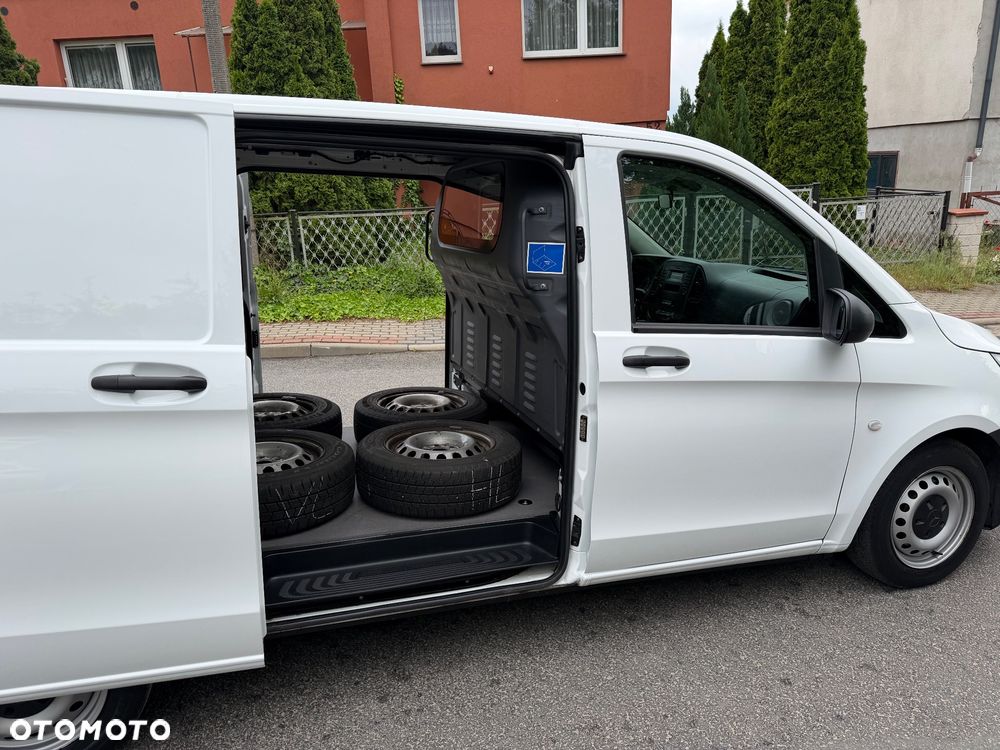 Mercedes-Benz Vito - 22