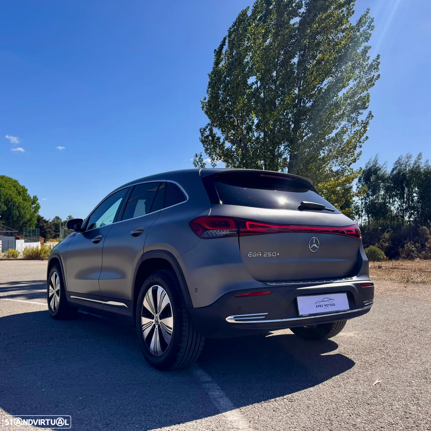Mercedes-Benz EQA 250+ Electric Art - 4