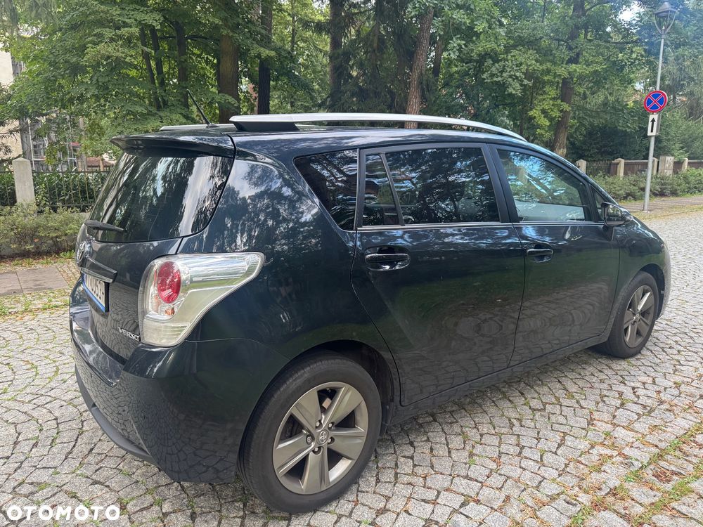 Toyota Verso 1.8 Prestige EU5 7os - 10
