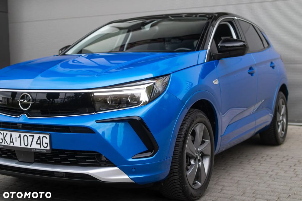 Opel Grandland 1.2 T Ultimate S&S - 10