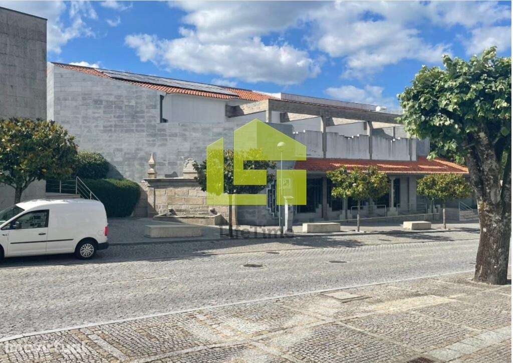 Prédio Serviços - Grande imagem: 2/36