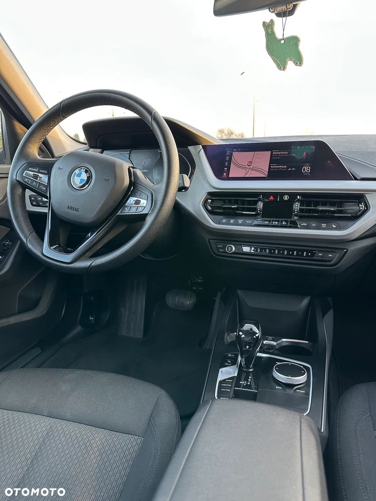 BMW Seria 1 118i - 12