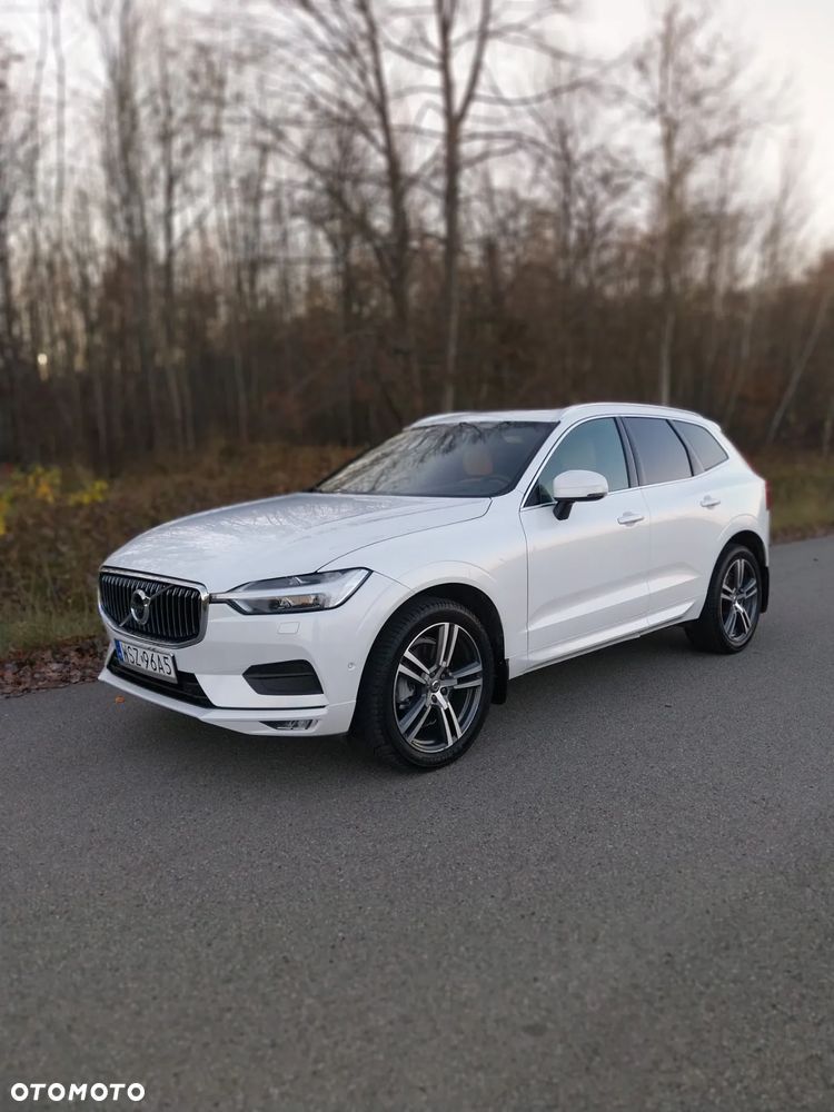 Volvo XC 60 T6 AWD Geartronic Momentum - 8