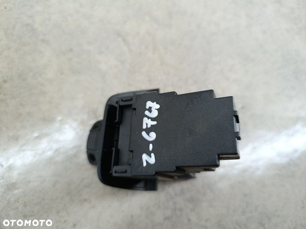 STACYJKA BMW 1 E87 6954717 2.0 D 118d - 5
