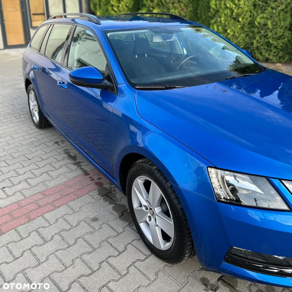 Skoda Octavia 1.6 TDI Ambition - 2
