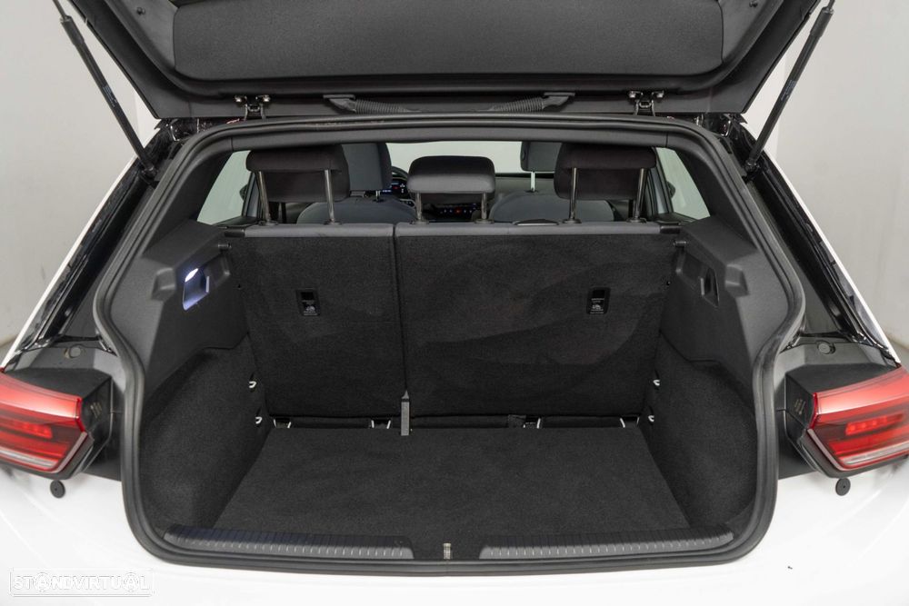 VW ID.3 Pro - 25