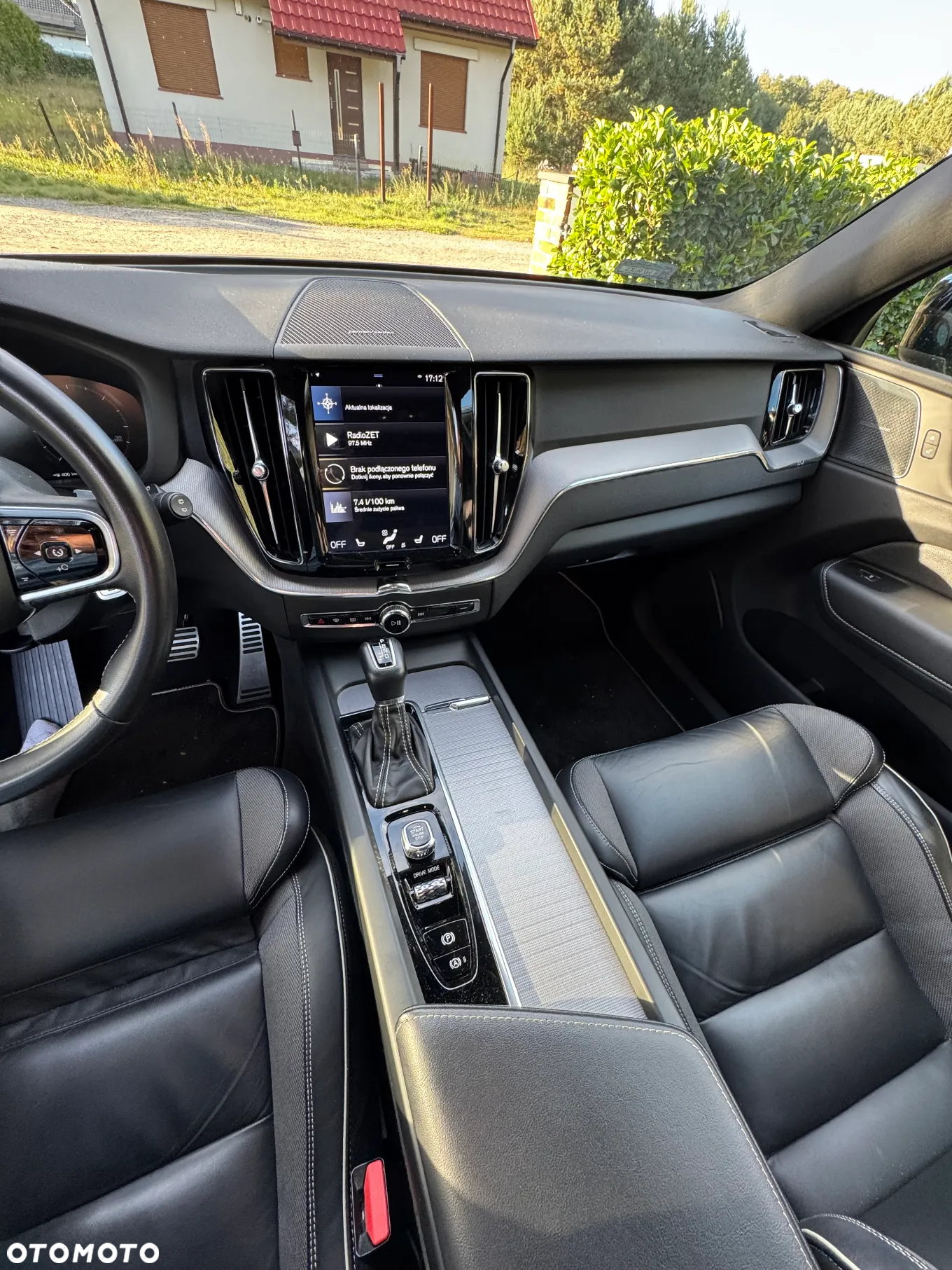 Volvo XC 60 D4 R-Design - 14