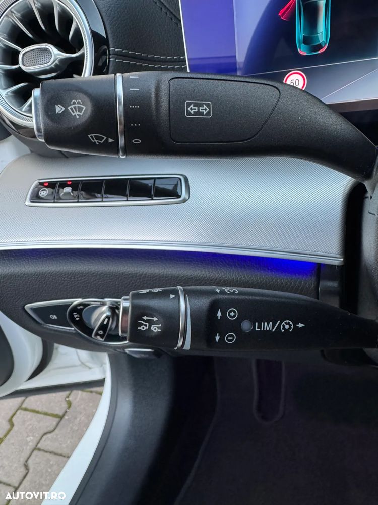 Mercedes-Benz E 220 d 4Matic Coupe 9G-TRONIC AMG Line - 22