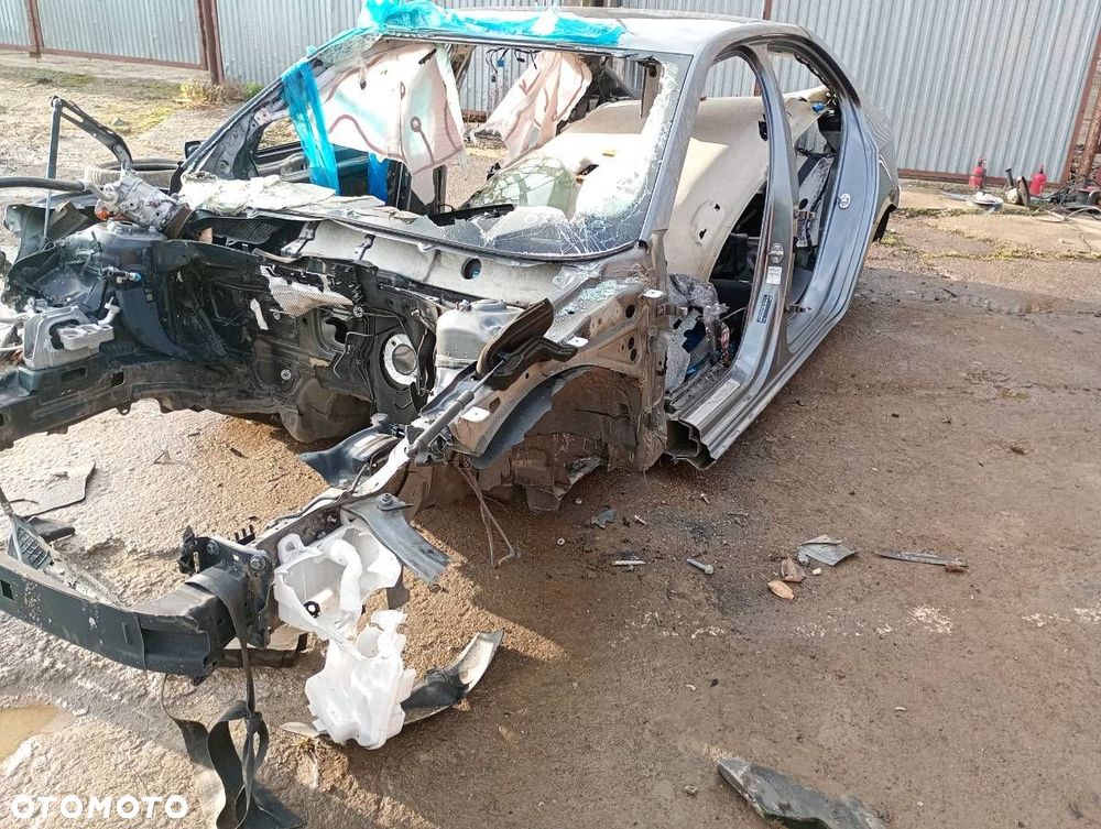 KAROSERIA ĆWIARTKA BŁOTNIK TYŁ PRAWY PRÓG PODŁUŻNICA SŁUPKI  SKODA SUPERB III (3V3) 2015 - - 6