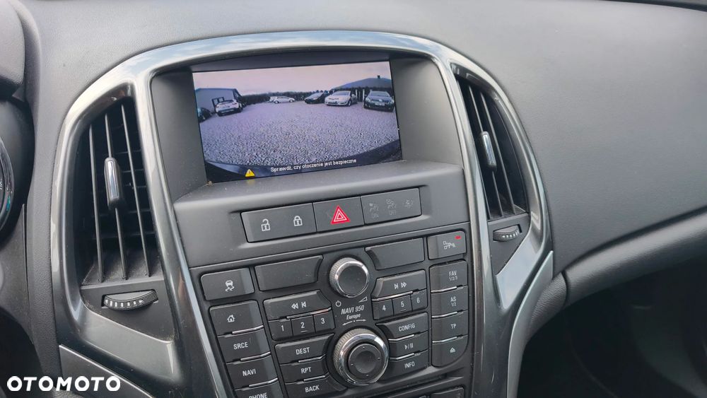 Opel Astra 1.6 Design Edition - 9