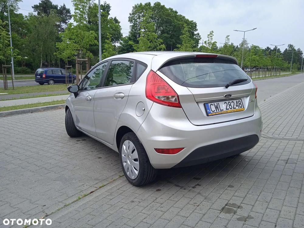 Ford Fiesta 1.25 Silver X - 16