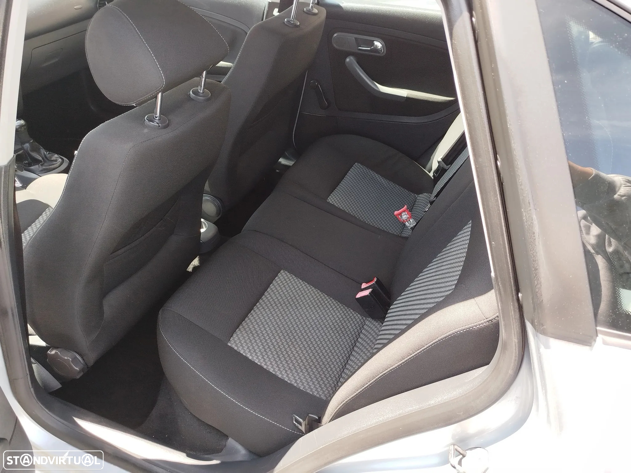 SEAT Ibiza 1.4 TDi Reference - 12