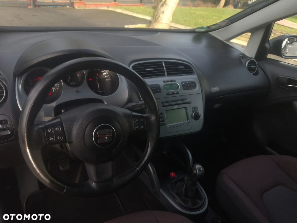 Seat Altea 1.6 Style - 11