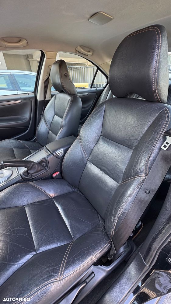 Volvo S60 2.4 Summum - 10