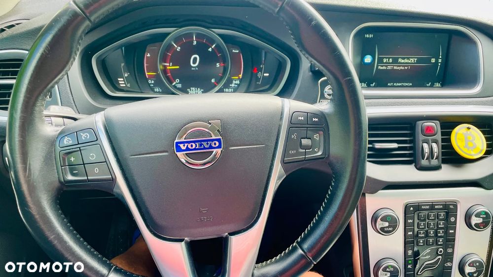 Volvo V40 D3 Drive-E Ocean Race - 5