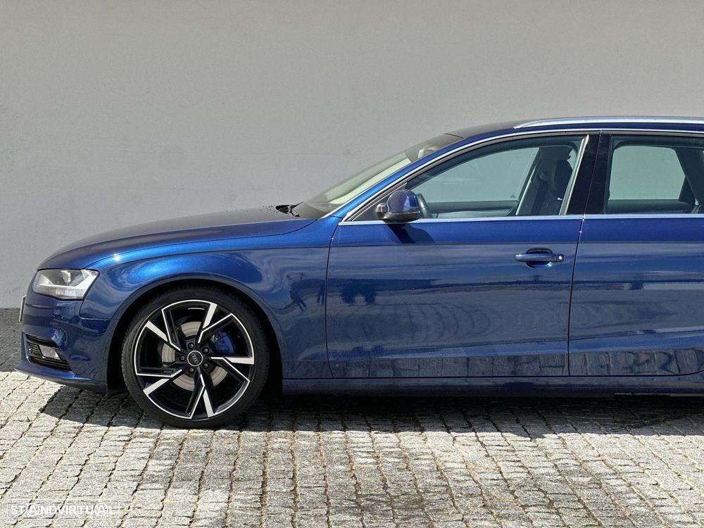 Audi A4 Avant 2.0 TDI S-line - 11