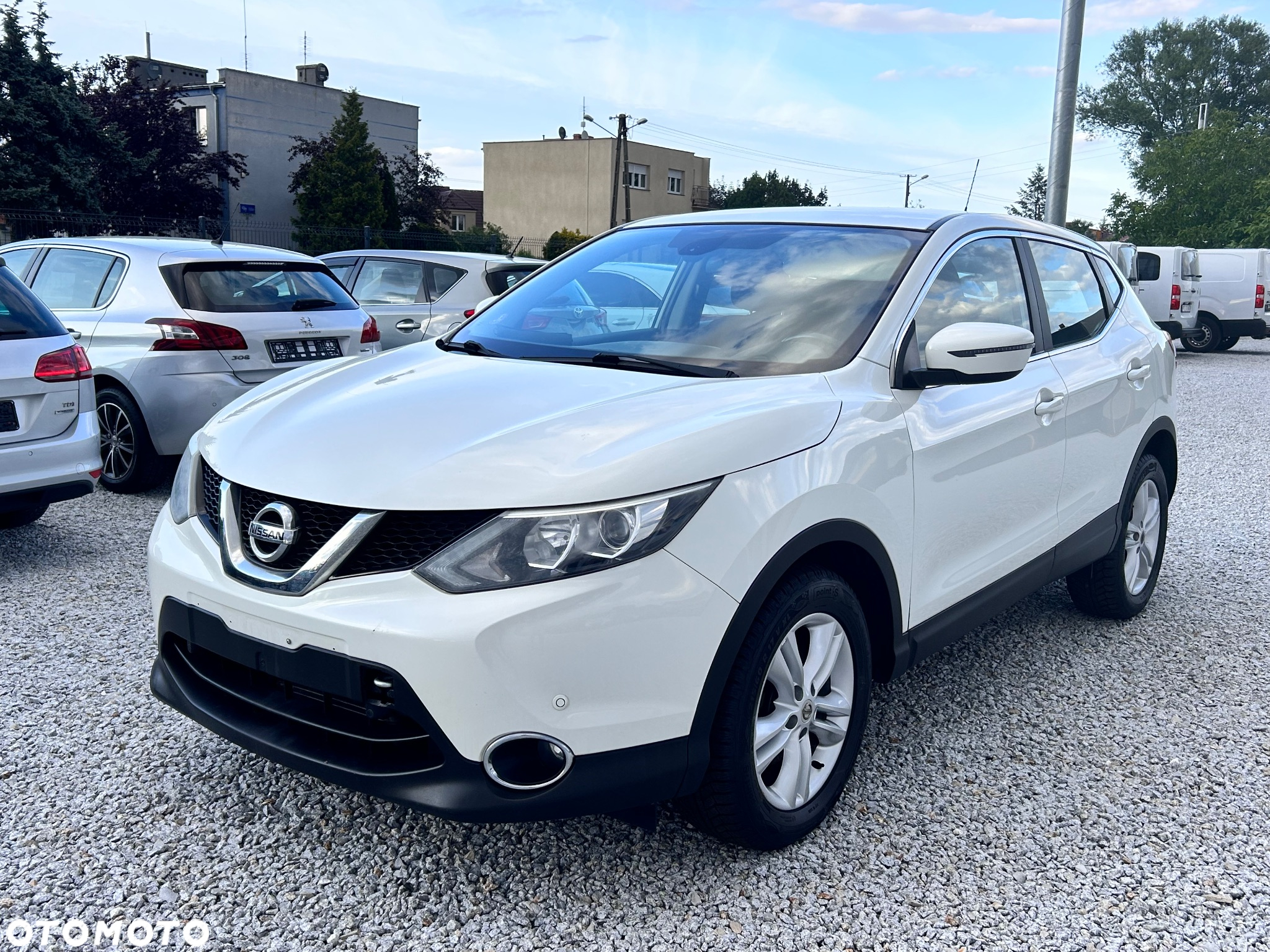 Nissan Qashqai - 3
