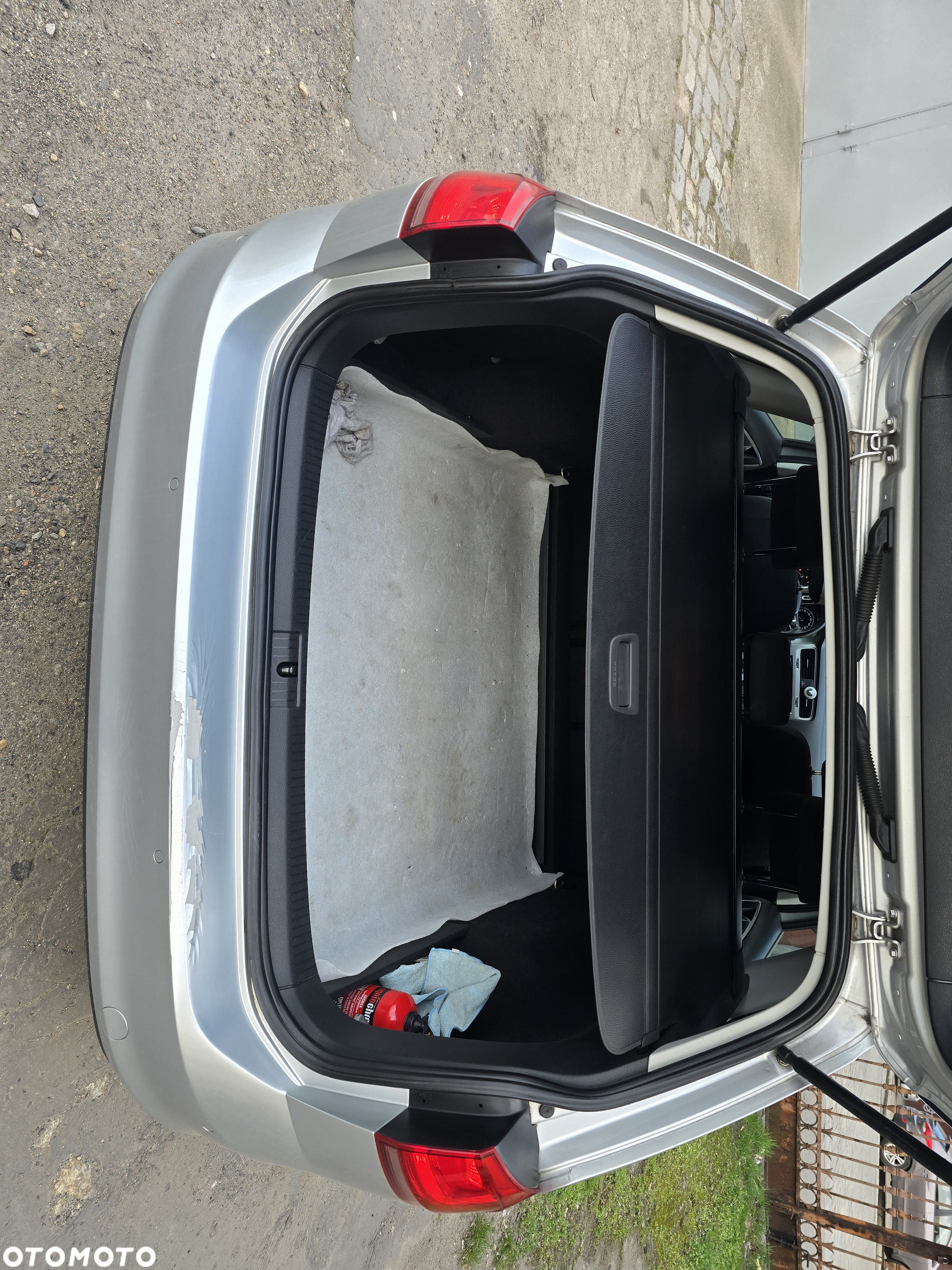 Volkswagen Golf VII 1.6 TDI BMT Comfortline - 14