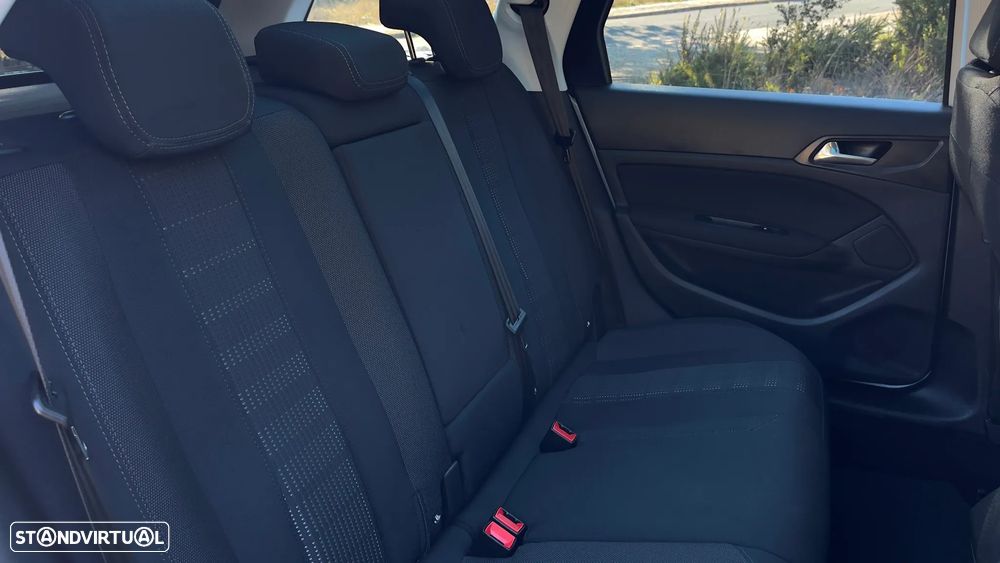Peugeot 308 SW 1.6 BlueHDi Allure J17 - 22
