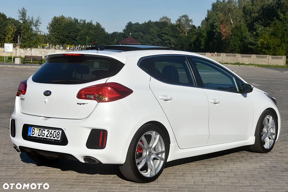 Kia Ceed 1.6 T-GDI GT XL - 8