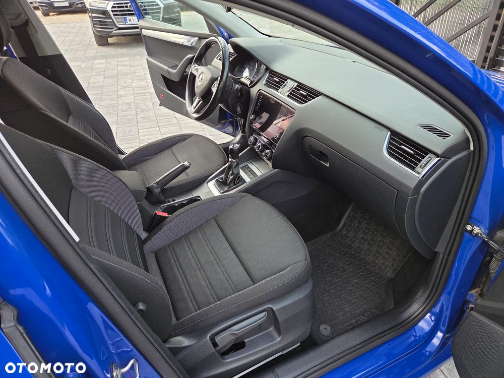 Skoda Octavia 1.6 TDI SCR Clever - 22