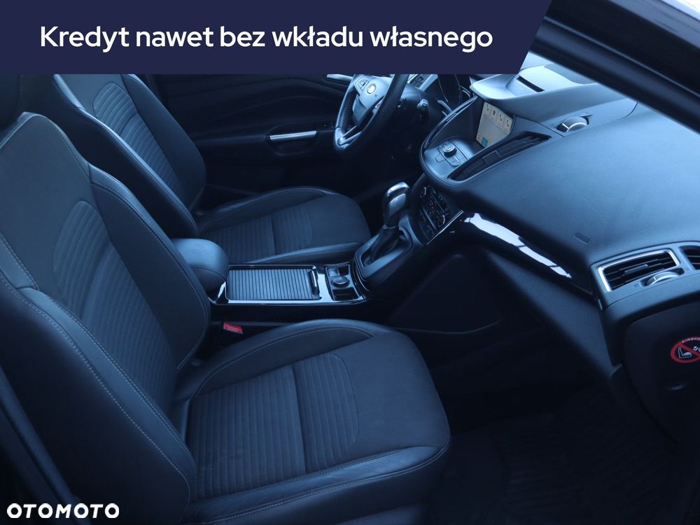 Ford Kuga - 11