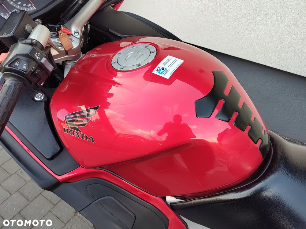 Honda ST - 7