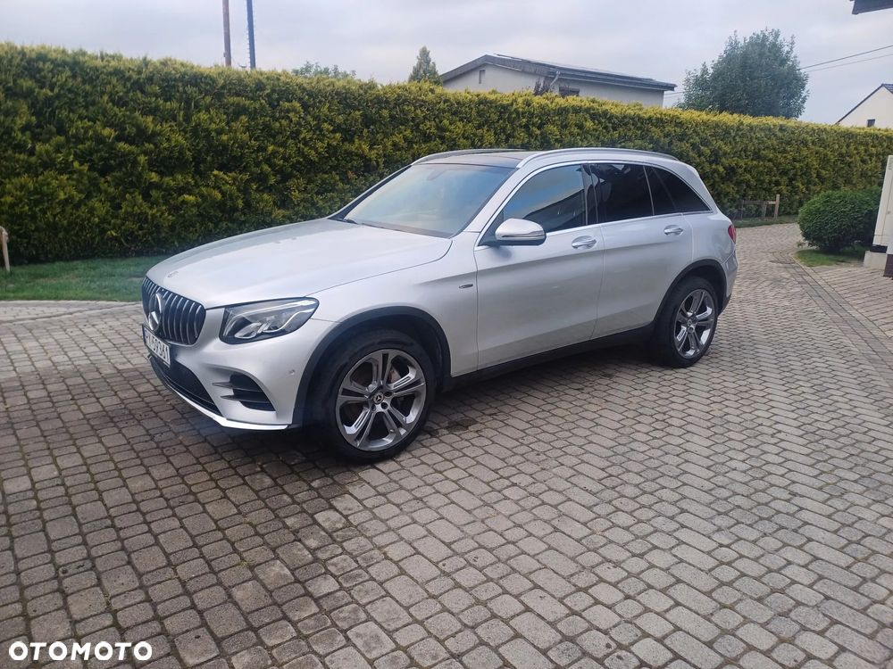 Mercedes-Benz GLC - 4