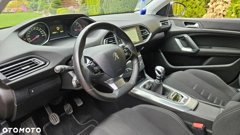 Peugeot 308 - 15