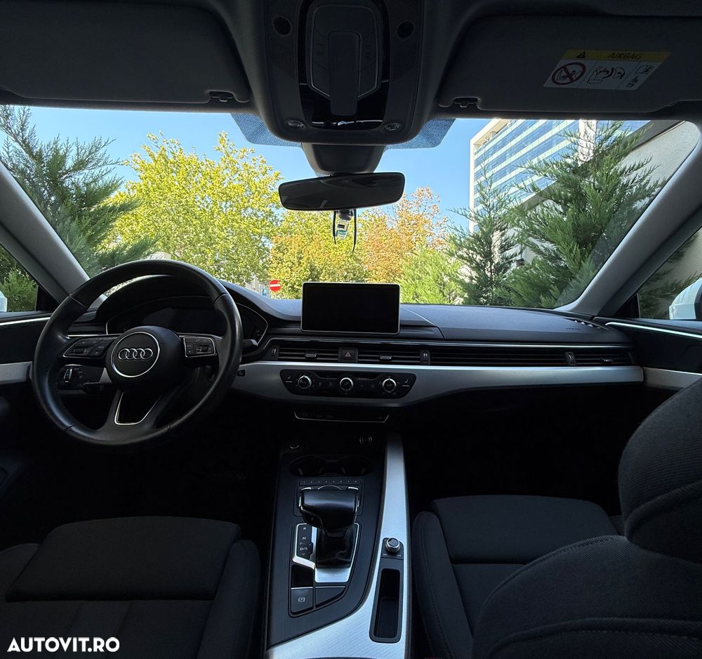 Audi A5 Coupe 2.0 40 TFSI S tronic Basic - 12