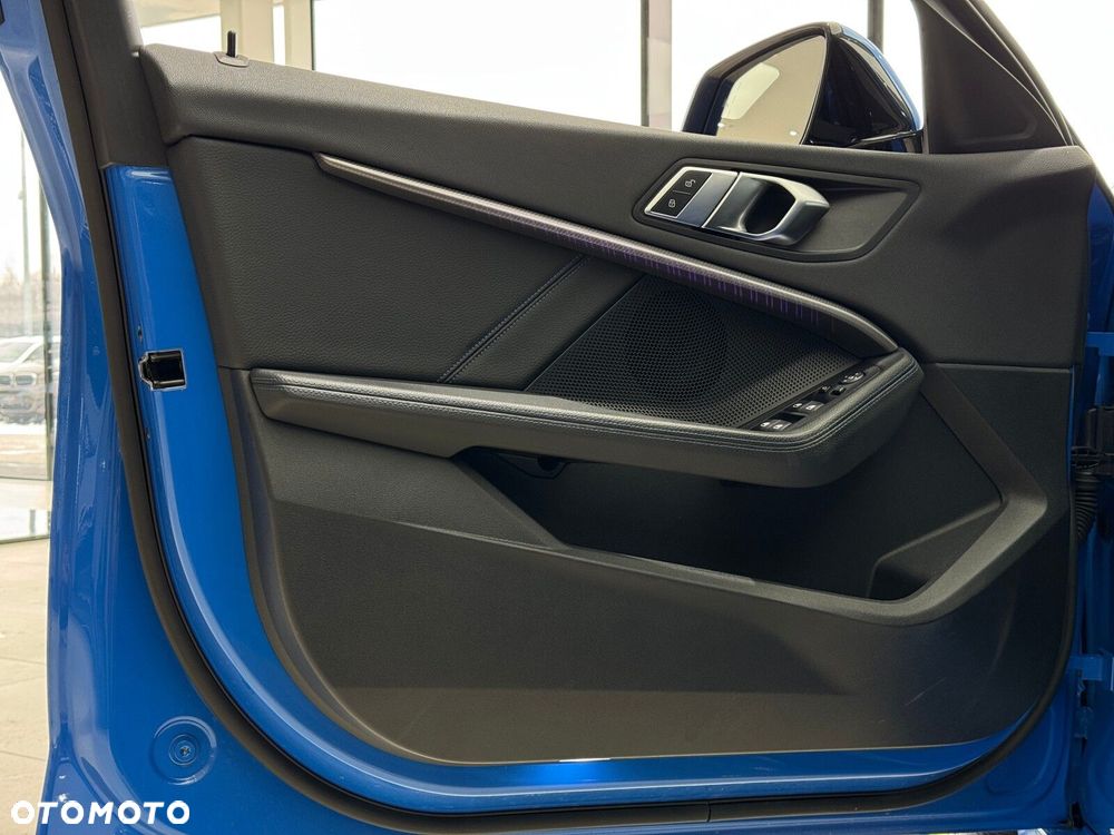 BMW Seria 1 118i M Sport - 12