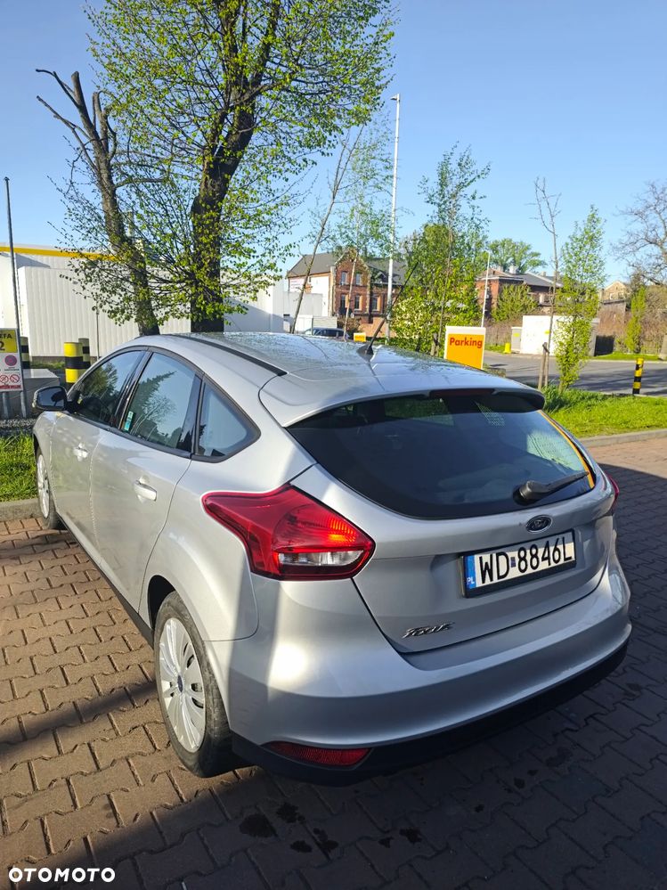 Ford Focus 1.6 Trend - 3