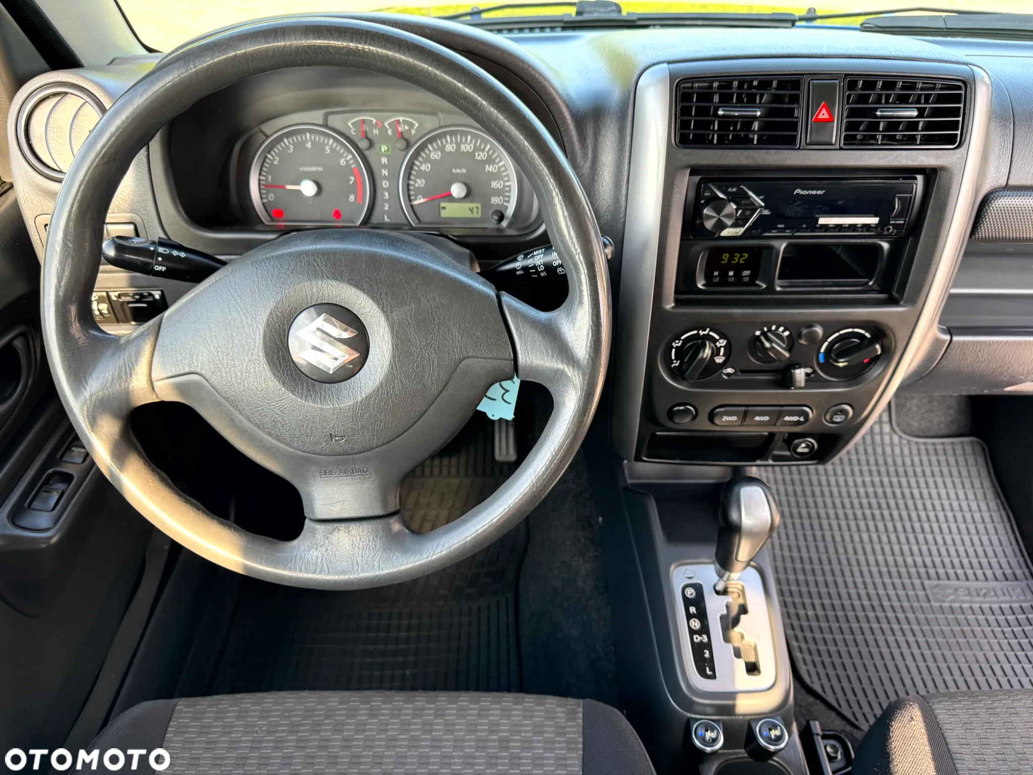 Suzuki Jimny - 8