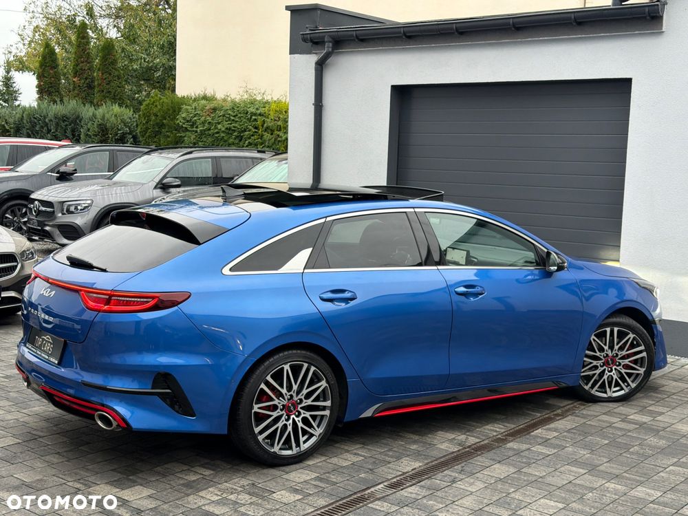 Kia ProCeed 1.6 T-GDI GT DCT - 27