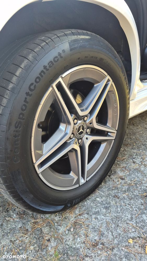 Mercedes-Benz GLE 300 d 4-Matic - 30
