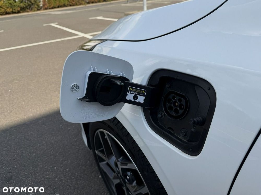Kia Ceed 1.6 GDI PHEV Business Line DCT - 28