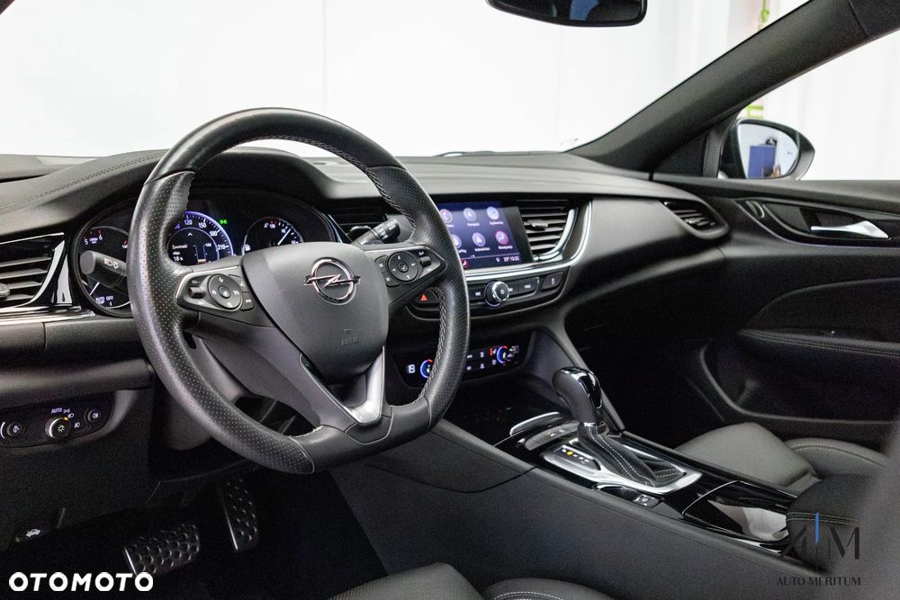 Opel Insignia 2.0 CDTI Ultimate S&S - 17