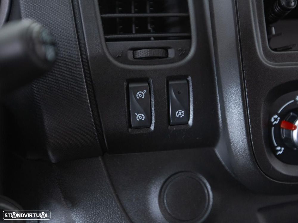 Renault Trafic 2.0 DCI 145 T29 L2H1 c/iva - 11