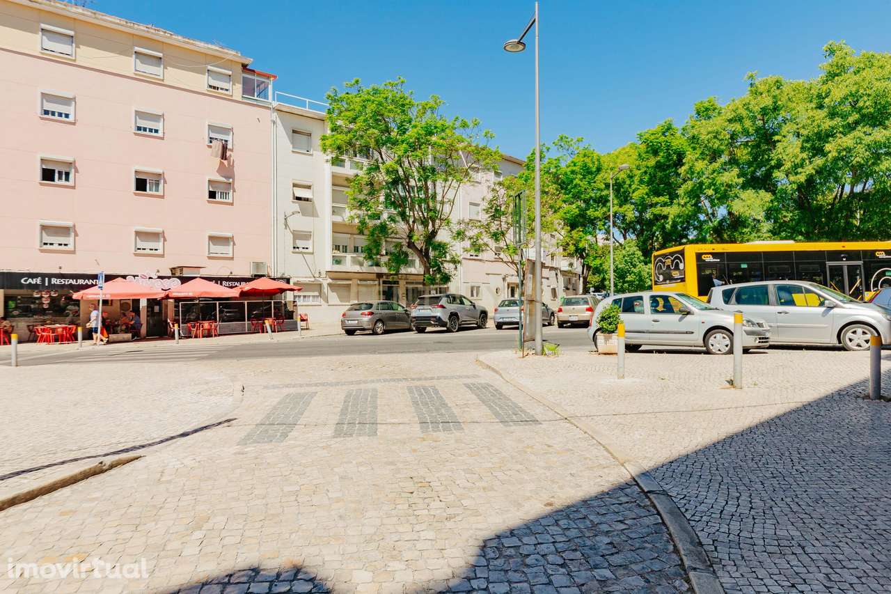 T1 MOSCAVIDE TERRAÇO A 5 MINUTOS AEROPORTO DE LISBOA - Grande imagem: 2/24