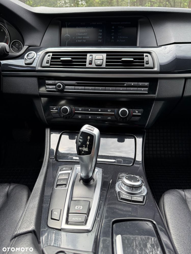 BMW Seria 5 520d - 19