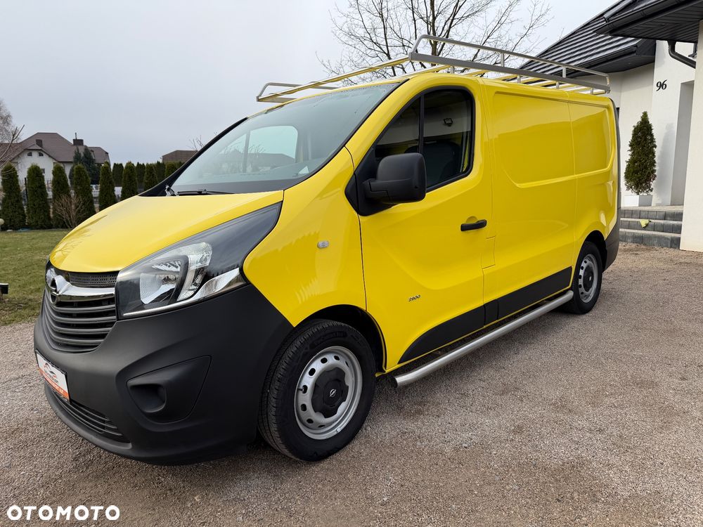 Opel Vivaro - 10